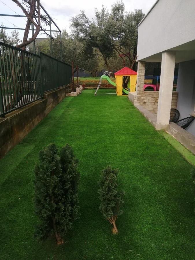 Apartman Marita Kastela Exterior photo